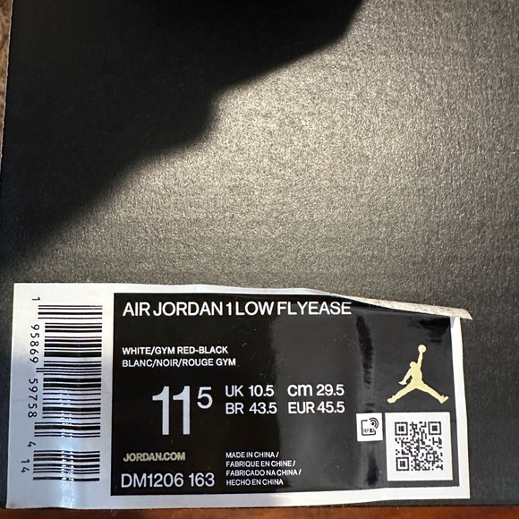 Jordan Air 1 Low FlyEase in White, Red, and Black - Picture 7 of 7